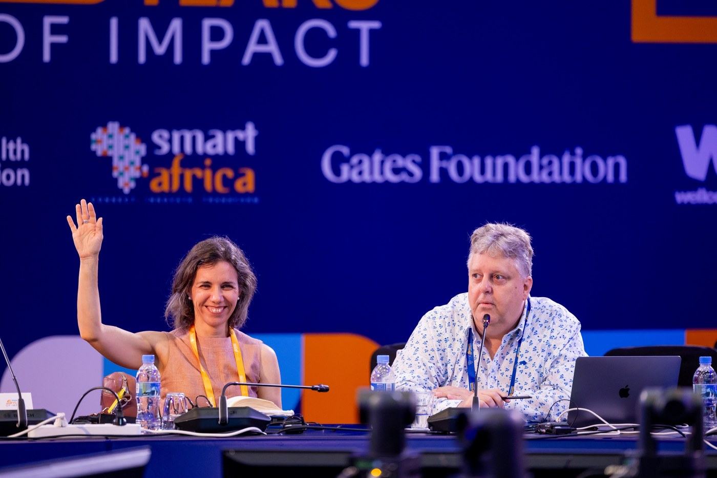 A show of hands during the round table