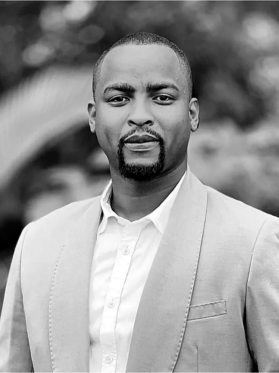 Fiston Nyirishema, mwendeshaji wa droni wa TrueStory Africa