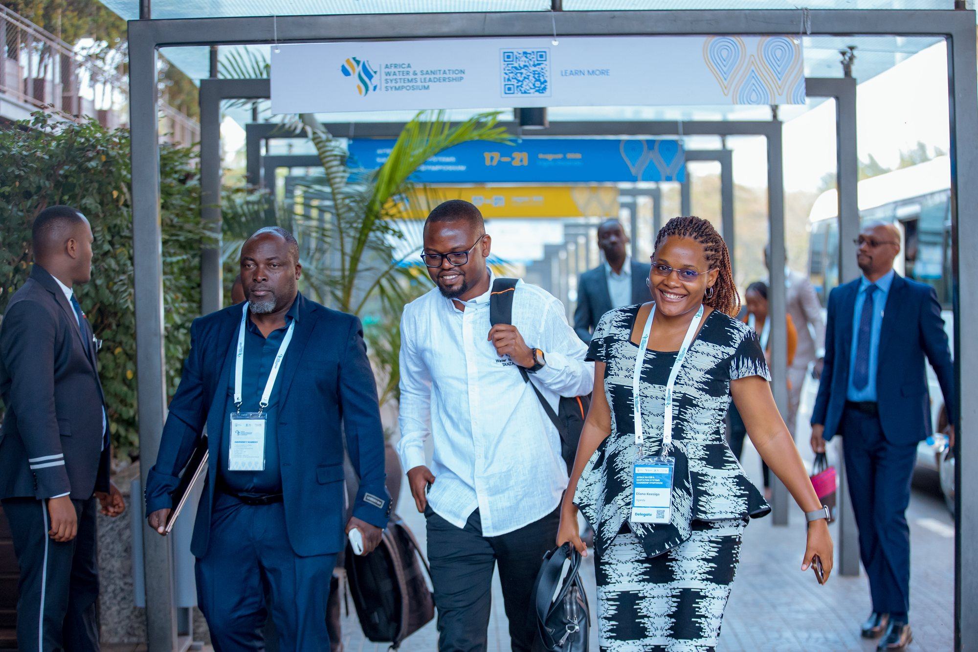 Delegates arriving at the symposium